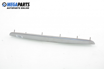 Лайсна заден капак за Nissan Almera II Hatchback (01.2000 - 12.2006), хечбек, позиция: задна