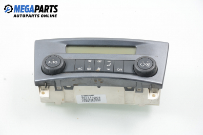 Панел климатроник за Renault Laguna II Hatchback (03.2001 - 12.2007)