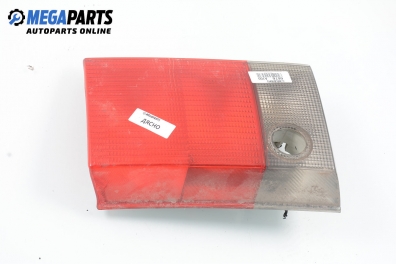 Вътрешен стоп за Audi 100 Sedan C4 (12.1990 - 07.1994), седан, позиция: дясна