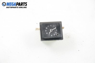 Часовник за Renault Clio I Hatchback (05.1990 - 09.1998)