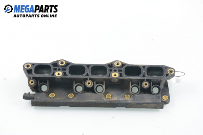 Въздуховод всмукателен колектор за Volkswagen Bora Variant (05.1999 - 05.2005) 2.3 V5, 150 к.с.