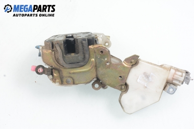 Брава на врата за Nissan Almera I Hatchback (07.1995 - 07.2001), позиция: дясна