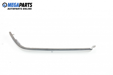 Лайсна под фар за Mercedes-Benz C-Class Sedan (W202) (03.1993 - 05.2000), седан, позиция: лява