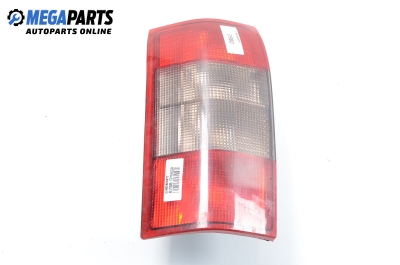 Стоп за Opel Omega B Estate (03.1994 - 07.2003), комби, позиция: лява