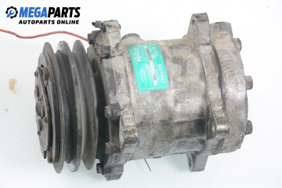 Компресор климатик за Alfa Romeo 146 Hatchback (12.1994 - 01.2001) 1.6 i.e., 103 к.с., № B722