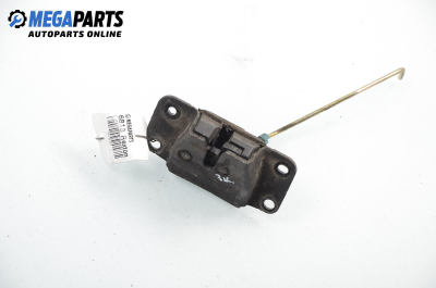 Брава заден капак за SsangYong Rexton SUV (04.2002 - 07.2012), позиция: задна