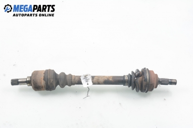 Полуоска за Peugeot 307 Hatchback (08.2000 - 12.2012) 2.0 16V, 136 к.с., позиция: лява