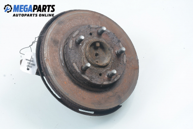 Шенкел главина за Nissan Serena Minivan (06.1991 - 09.2001), позиция: предна, лява