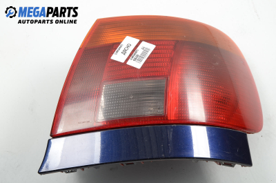 Стоп за Audi A4 Sedan B5 (11.1994 - 09.2001), седан, позиция: дясна