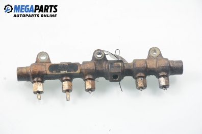 Горивна рейка за Fiat Bravo I Coupe (1995-10-01 - 2001-10-01) 1.9 JTD 105, 105 к.с., № Bosch 0 445 214 012