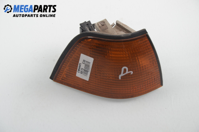 Мигач за BMW 3 Series E36 Sedan (09.1990 - 02.1998), седан, позиция: дясна