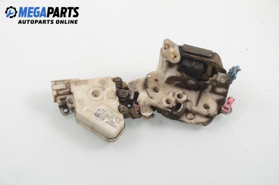 Брава на врата за Nissan Almera I Hatchback (07.1995 - 07.2001), позиция: дясна