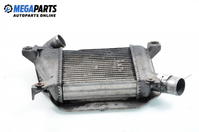 Интеркулер за Nissan X-Trail I SUV (06.2001 - 01.2013) 2.2 Di 4x4, 114 к.с.
