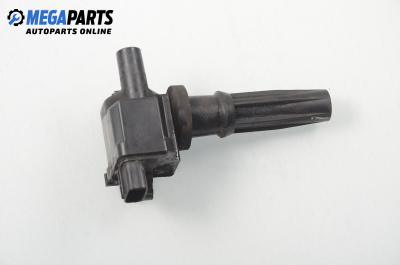 Запалителна бобина за Hyundai Sonata IV Sedan (03.1998 - 12.2005) 2.0 16V, 136 к.с., № 27301-38020