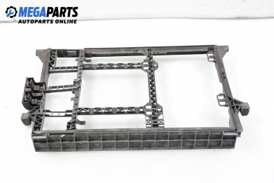 Стойка на радиатора за BMW 5 Series E39 Touring (01.1997 - 05.2004) 525 tds, 143 к.с.