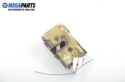 Брава на врата за Volkswagen Passat Sedan B3, B4 (02.1988 - 12.1997), позиция: задна, дясна