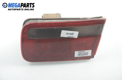 Вътрешен стоп за Honda Accord V Sedan (09.1995 - 10.1998), седан, позиция: дясна