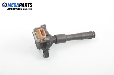 Запалителна бобина за BMW 5 Series E39 Touring (01.1997 - 05.2004) 528 i, 193 к.с., № BMW 1 748 017