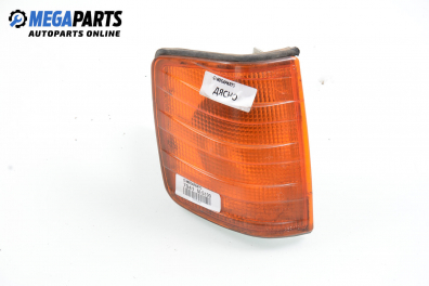 Мигач за Mercedes-Benz 190 Sedan (W201) (10.1982 - 08.1993), позиция: дясна