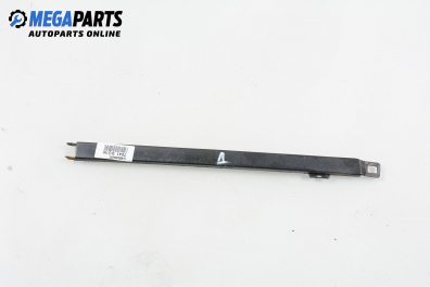 Лайсна под фар за Mercedes-Benz 190 Sedan (W201) (10.1982 - 08.1993), позиция: дясна