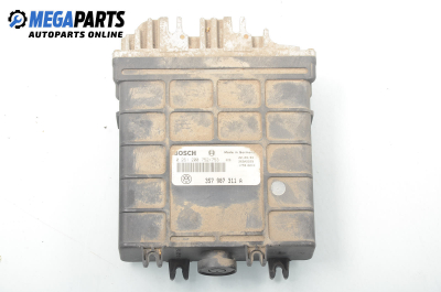 Компютър двигател за Volkswagen Passat Sedan B3, B4 (02.1988 - 12.1997) 1.8, 90 к.с., № Bosch 0 261 200 752/753