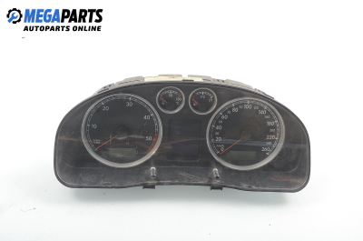 Километраж за Volkswagen Passat Sedan B5.5 (10.2000 - 12.2005) 1.9 TDI, 130 к.с.