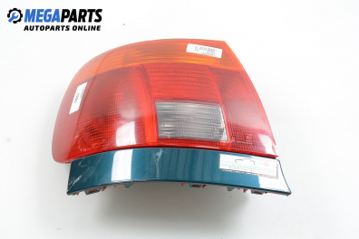 Стоп за Audi A4 Sedan B5 (11.1994 - 09.2001), седан, позиция: лява