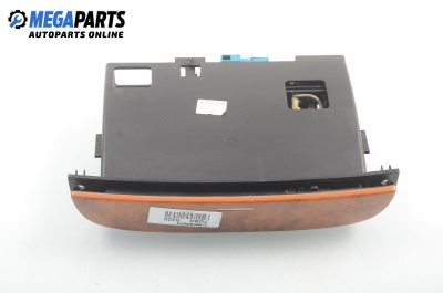 Пепелник за Mercedes-Benz S-Class Sedan (W220) (10.1998 - 08.2005)