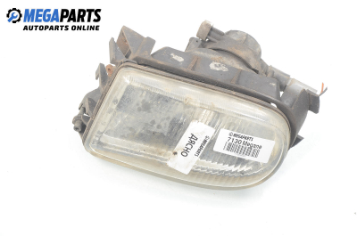 Халоген за Renault Megane I Classic Sedan (09.1996 - 08.2003), седан, позиция: дясна