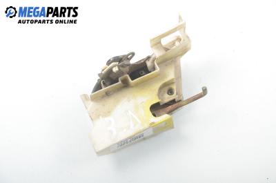 Брава на врата за Kia Magentis Sedan I (05.2001 - 01.2006), позиция: задна, лява