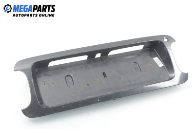 Стойка заден номер за Honda Accord V Sedan (06.1992 - 12.1997), седан