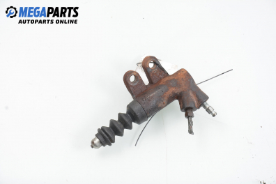 Долна помпа за съединител за Mazda Premacy Minivan (07.1999 - 03.2005)