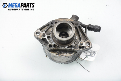 Вакуум помпа за Mercedes-Benz 124 Estate (09.1985 - 07.1993) 200 TE (124.081), 118 к.с.