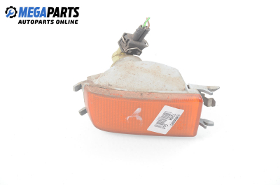 Мигач за Volkswagen Golf III Hatchback (08.1991 - 07.1998), позиция: дясна