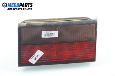 Вътрешен стоп за Citroen Xantia Hatchback I (03.1993 - 01.1998), хечбек, позиция: дясна