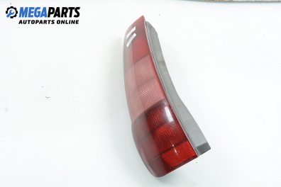 Стоп за Fiat Punto Hatchback (09.1993 - 09.1999), позиция: лява