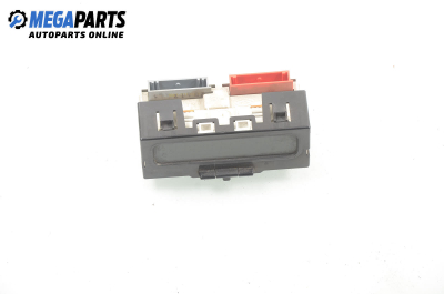 Дисплей за Renault Megane I Grandtour (03.1999 - 08.2003)