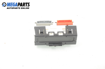 Дисплей за Renault Clio II Hatchback (09.1998 - 09.2005)