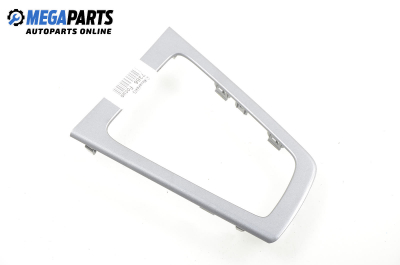 Конзола скоростен лост за Ford Focus III Sedan (07.2010 - ...)