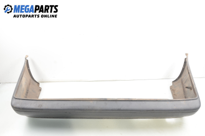 Задна броня за Nissan Primera Sedan I (06.1990 - 06.1996), седан