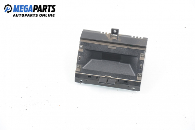 Часовник за Renault Laguna I Hatchback (11.1993 - 08.2002)