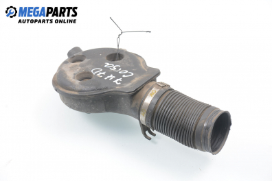 Въздуховод за Opel Corsa B Hatchback (03.1993 - 12.2002) 1.0 i 12V, 54 к.с.