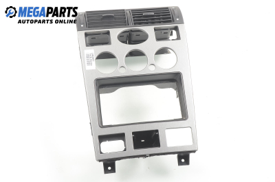 Централна конзола за Ford Mondeo III Sedan (10.2000 - 03.2007)