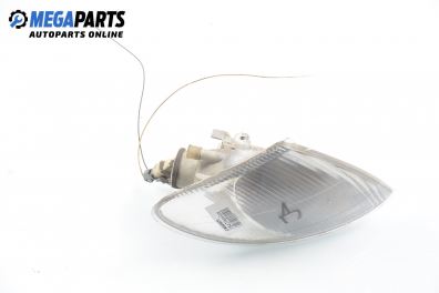 Мигач за Renault Megane Scenic (10.1996 - 12.2001), позиция: дясна