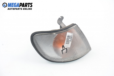 Мигач за Nissan Sunny III Liftback (10.1990 - 10.1995), хечбек, позиция: дясна