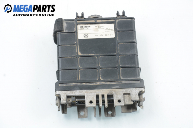 Компютър двигател за Volkswagen Passat Variant B3, B4 (02.1988 - 06.1997) 2.0, 115 к.с., № Siemens 5WP4-130 / 037 906 022 GD