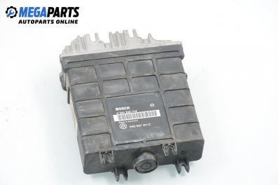 Компютър двигател за Volkswagen Golf III Hatchback (08.1991 - 07.1998) 1.8, 90 к.с., № Bosch 0 261 200 714
