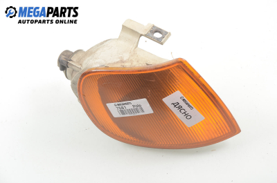 Мигач за Volkswagen Polo Hatchback II (10.1994 - 10.1999), хечбек, позиция: дясна