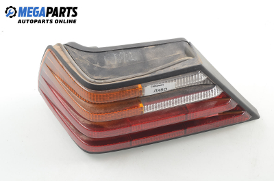 Стоп за Mercedes-Benz 124 Sedan (12.1984 - 06.1993), седан, позиция: лява