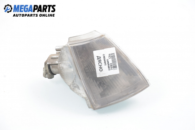 Мигач за Renault Clio I Hatchback (05.1990 - 09.1998), позиция: дясна